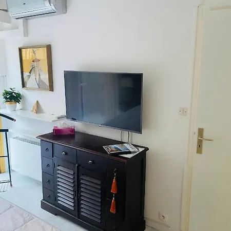 Apartment Appartement Terrasse & Jardin - Proche Croisette Cannes
