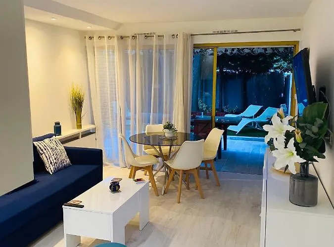 Апартаменты 3 Pieces Terrasse, Jardin *
