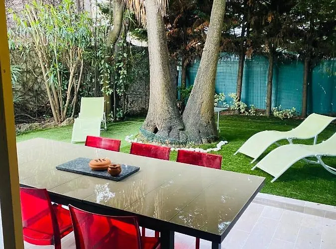 3 Pieces Terrasse, Jardin Lägenhet *